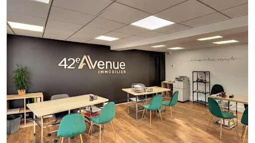 42eme Avenue Immobilier - Plaine du Forez à 42160 Andrézieux-Bouthéon