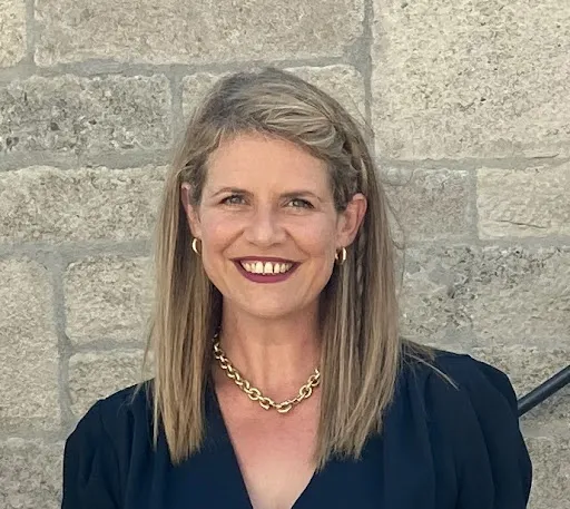 Clémence Paradis-Roux Ostéopathe à Andrézieux-Bouthéon