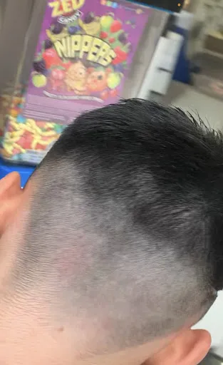 jack holt coiffeur à Andrézieux-Bouthéon