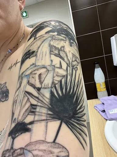 JC Family Tatoo à Andrézieux-Bouthéon