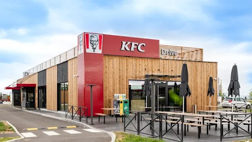 KFC Andrézieux Bouthéon à 42160 Andrézieux-Bouthéon