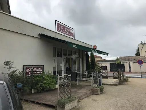 Le 423 à Andrézieux-Bouthéon