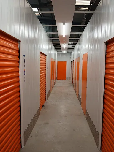 MondialBox Andrézieux à Andrézieux-Bouthéon