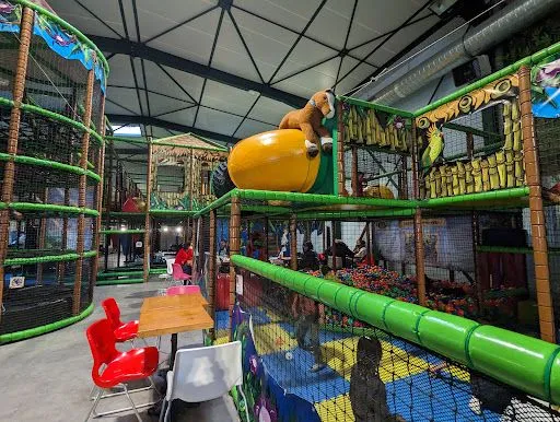 Panda park andrezieux à Andrézieux-Bouthéon