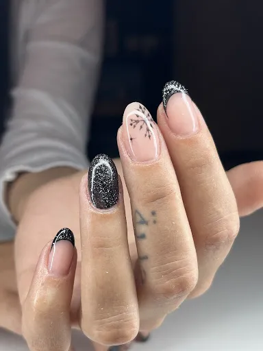 Rubis sur ongles à Andrézieux-Bouthéon