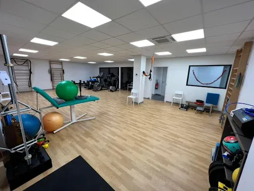 TILLIER Alexandre Kiné Andrézieux à 42160 Andrézieux-Bouthéon